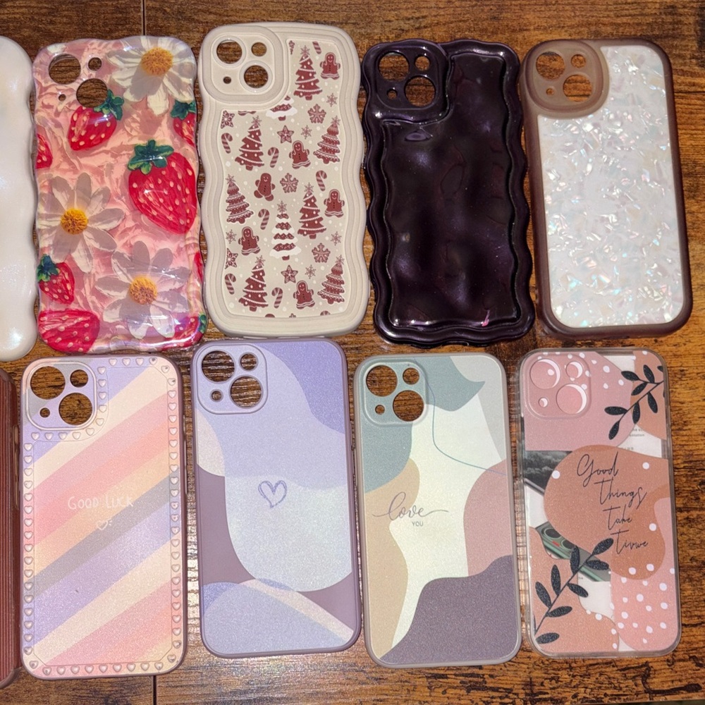 Stylish Multicolor Phone Case Set - Picture 2 of 4